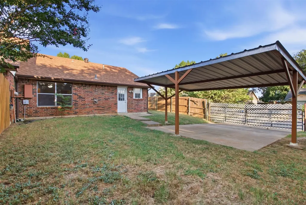 2901 Kathleen Lane Euless TX 76039