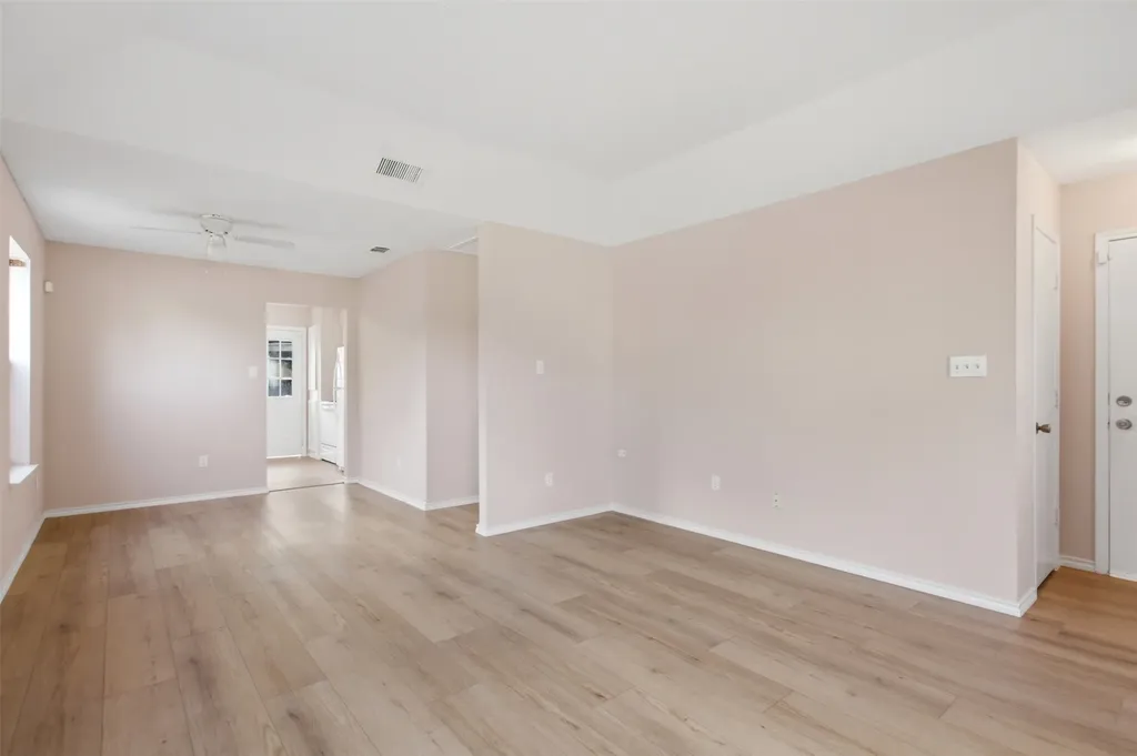 2901 Kathleen Lane Euless TX 76039
