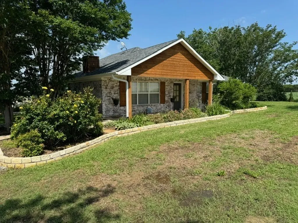 1273 Wall St Road Gunter TX 75058