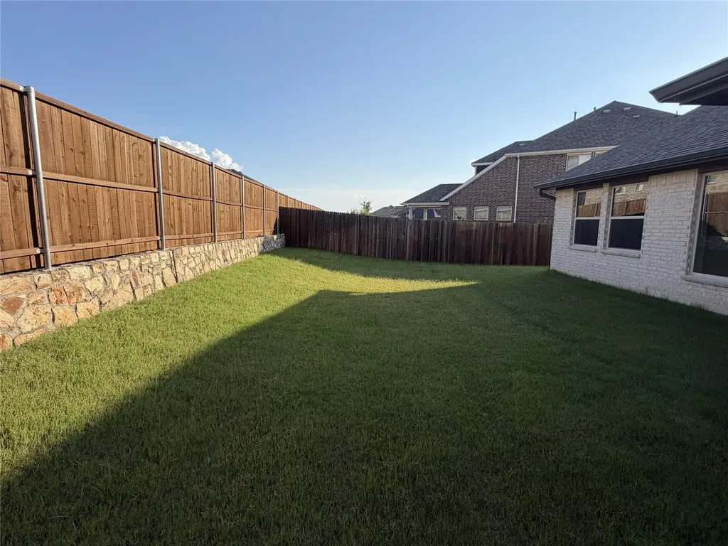 1877 Arbor Drive Forney TX 75126