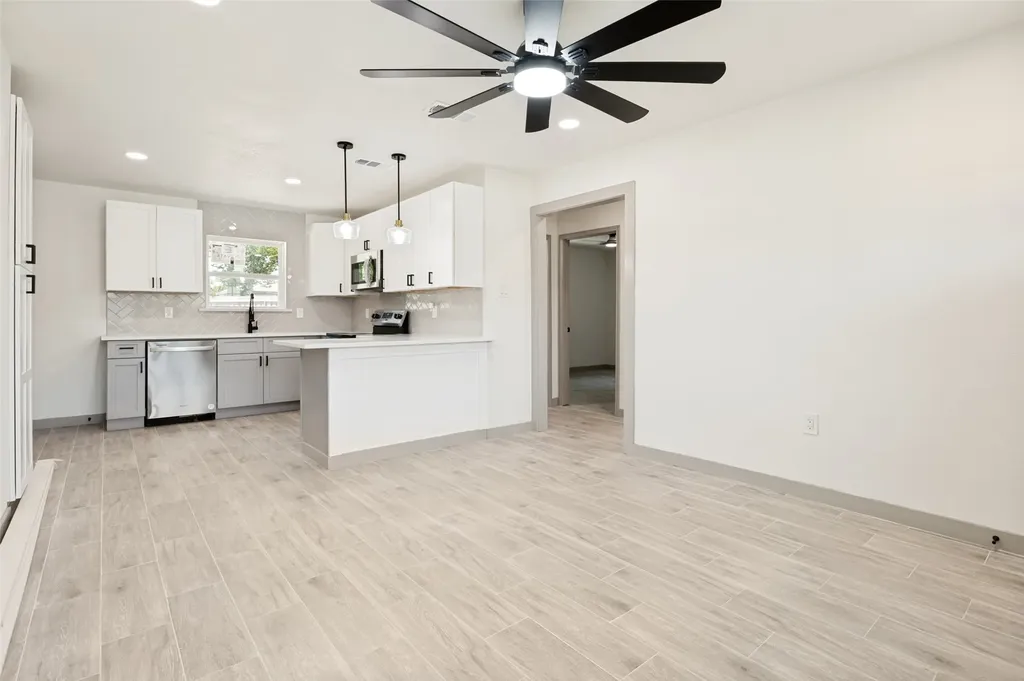 414 Dawson Circle Grand Prairie TX 75051