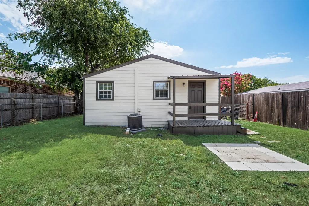 3118 N Nichols Street Fort Worth TX 76106