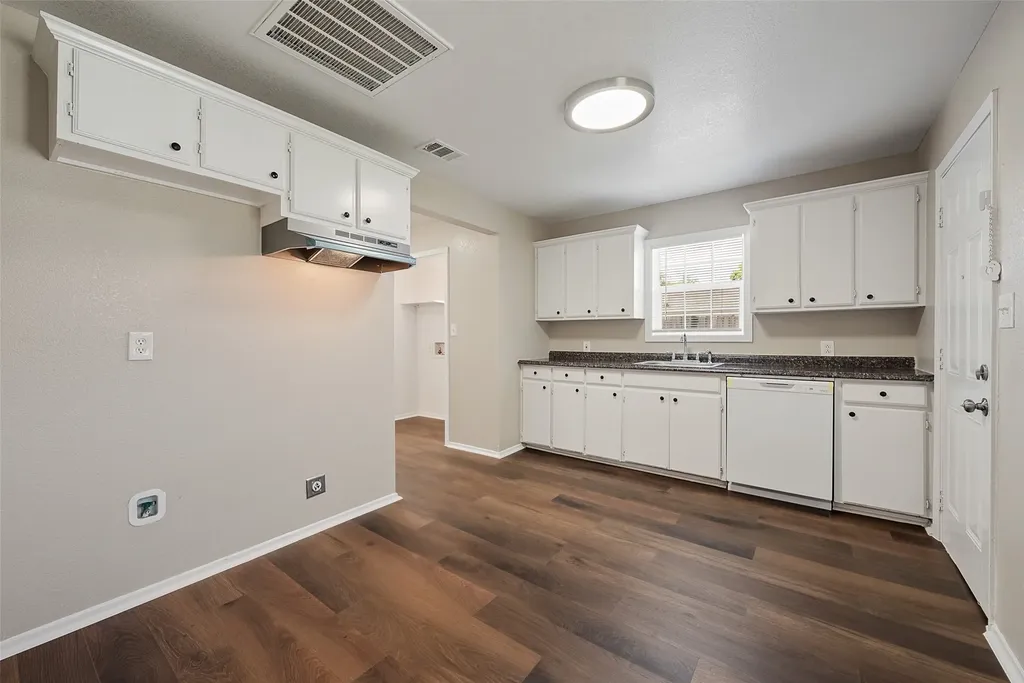 3118 N Nichols Street Fort Worth TX 76106