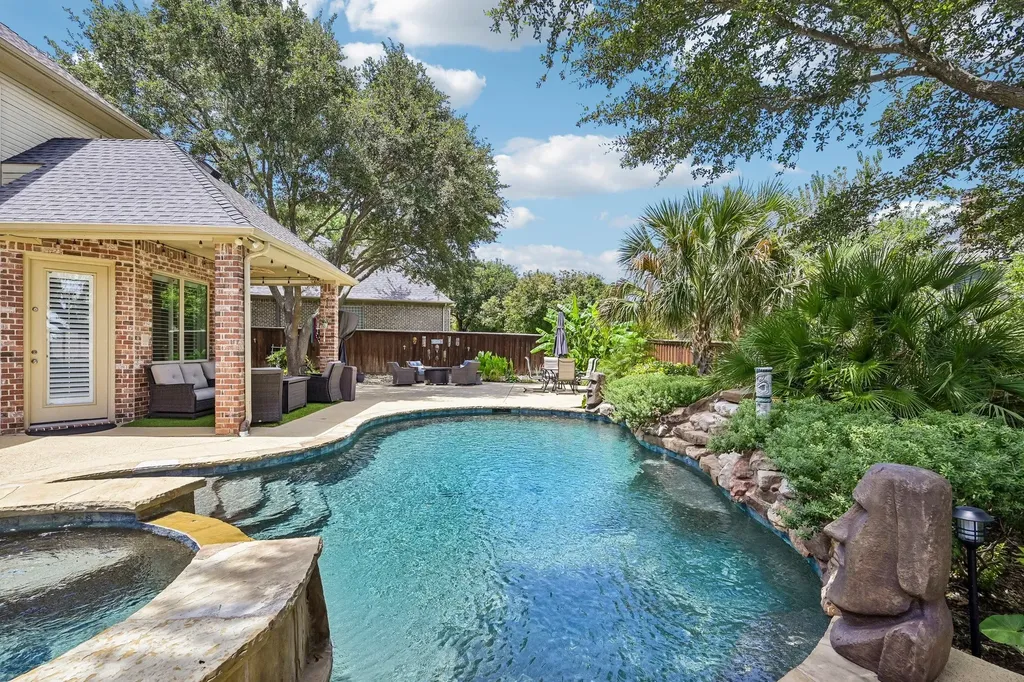 812 White Buffalo Lane Heath TX 75032