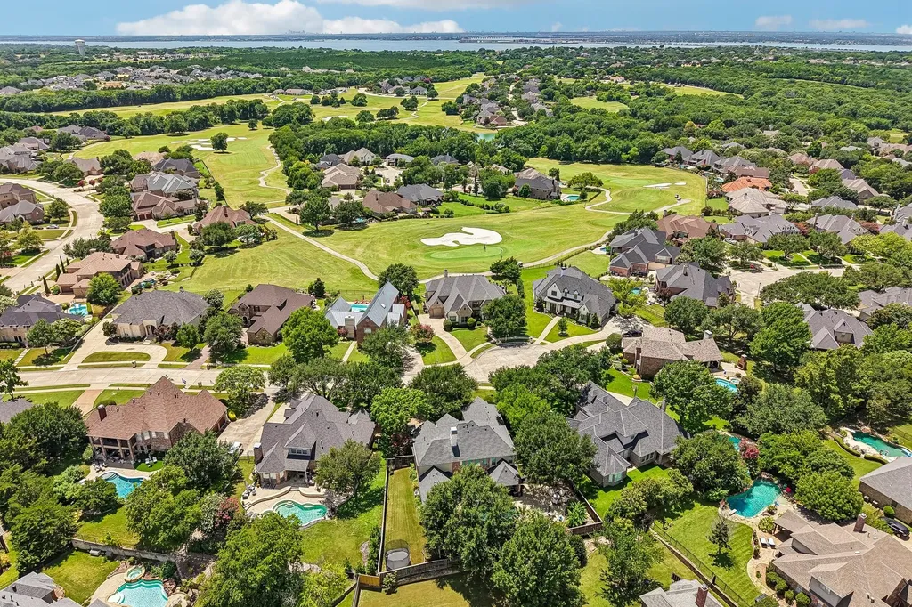 812 White Buffalo Lane Heath TX 75032