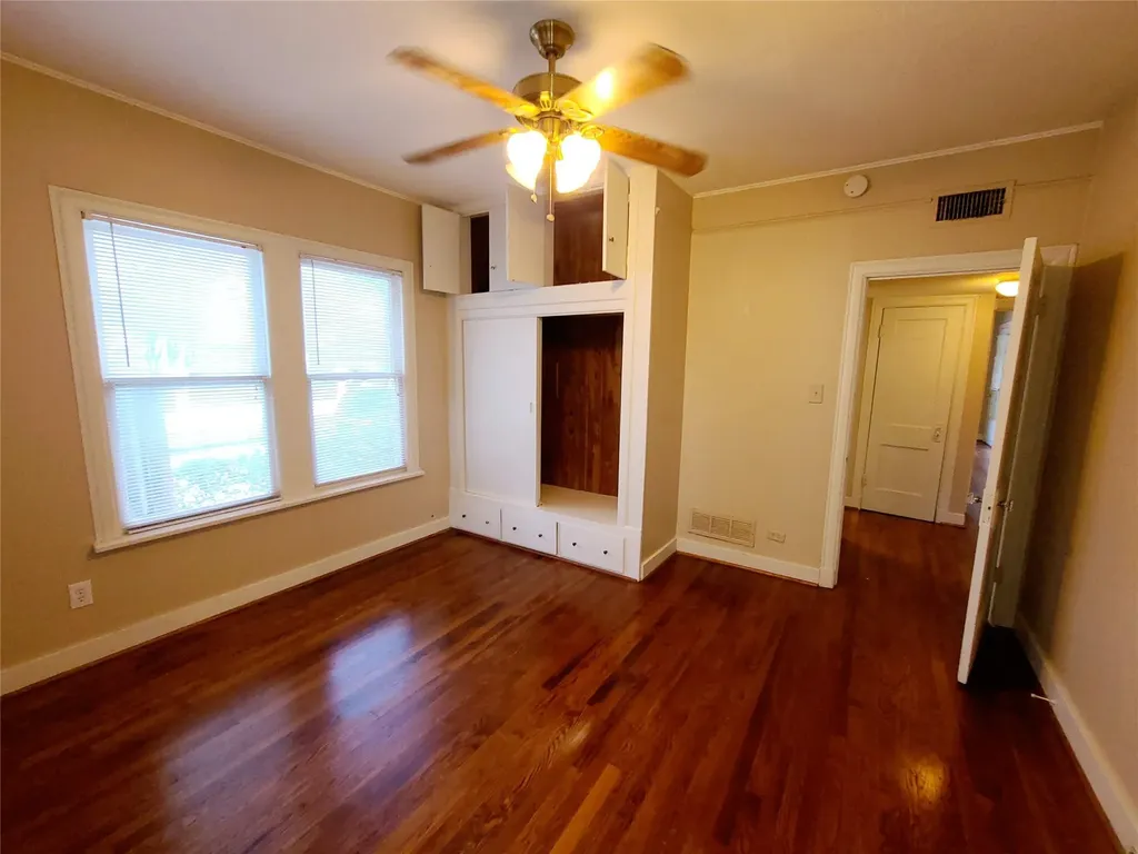 6200 - 6202 Goliad Avenue Dallas TX 75214