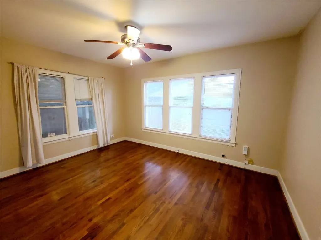 6200 - 6202 Goliad Avenue Dallas TX 75214