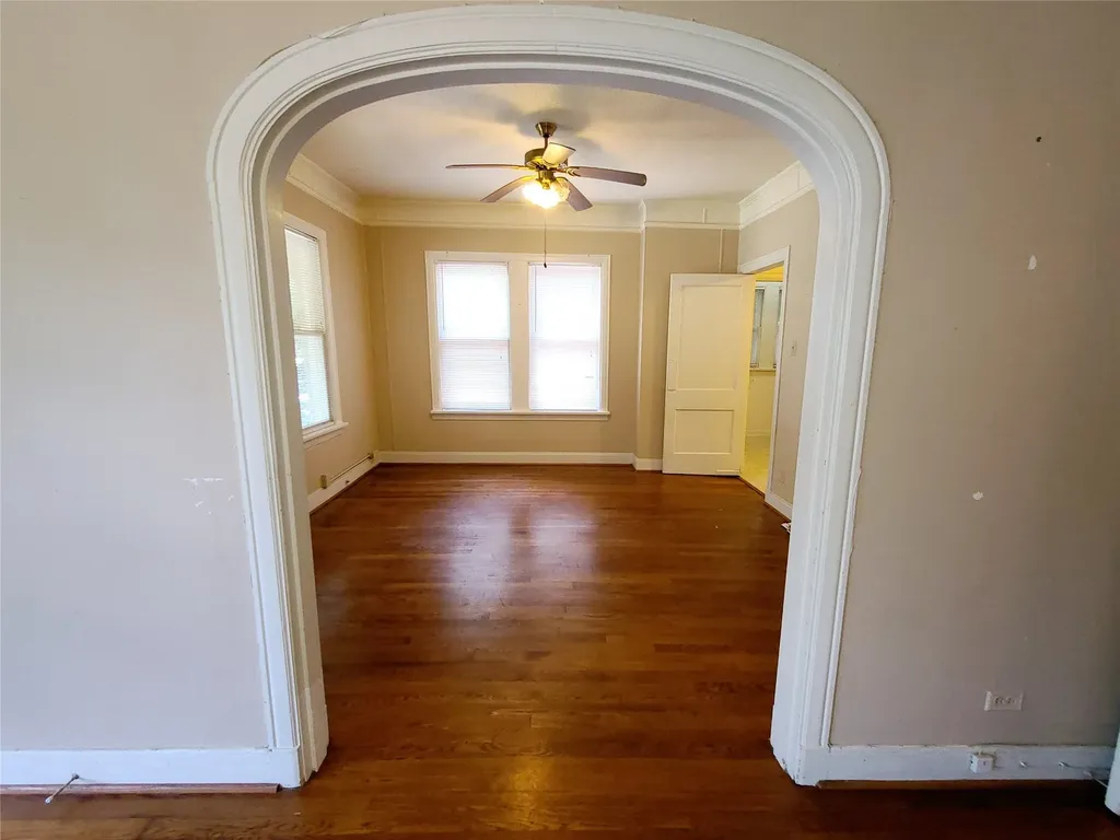 6200 - 6202 Goliad Avenue Dallas TX 75214
