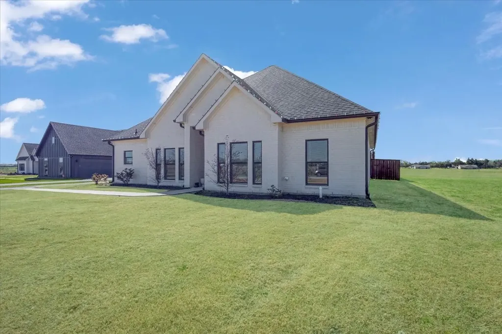 6514 Old Clarksville Road Reno TX 75462