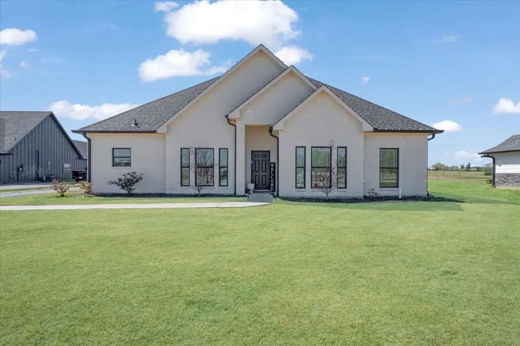 6514 Old Clarksville Road Reno TX 75462