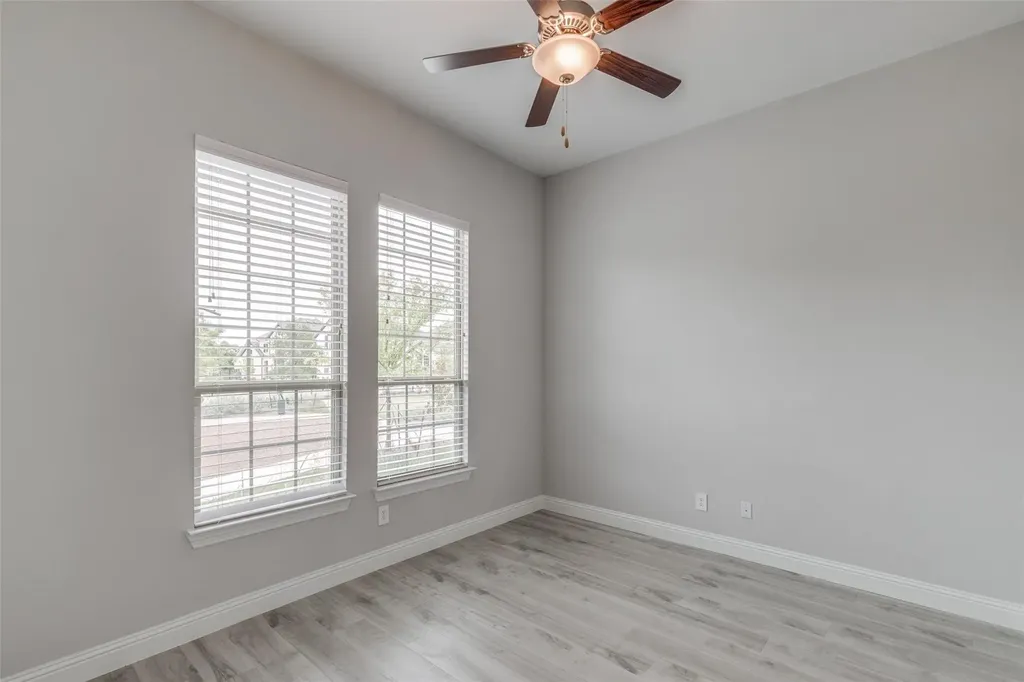 4322 Maple Bloom Drive Arlington TX 76005