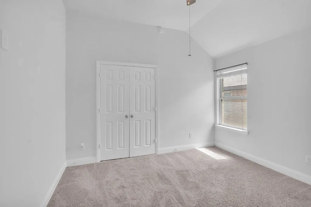 216 Ovaletta Drive Justin TX 76247