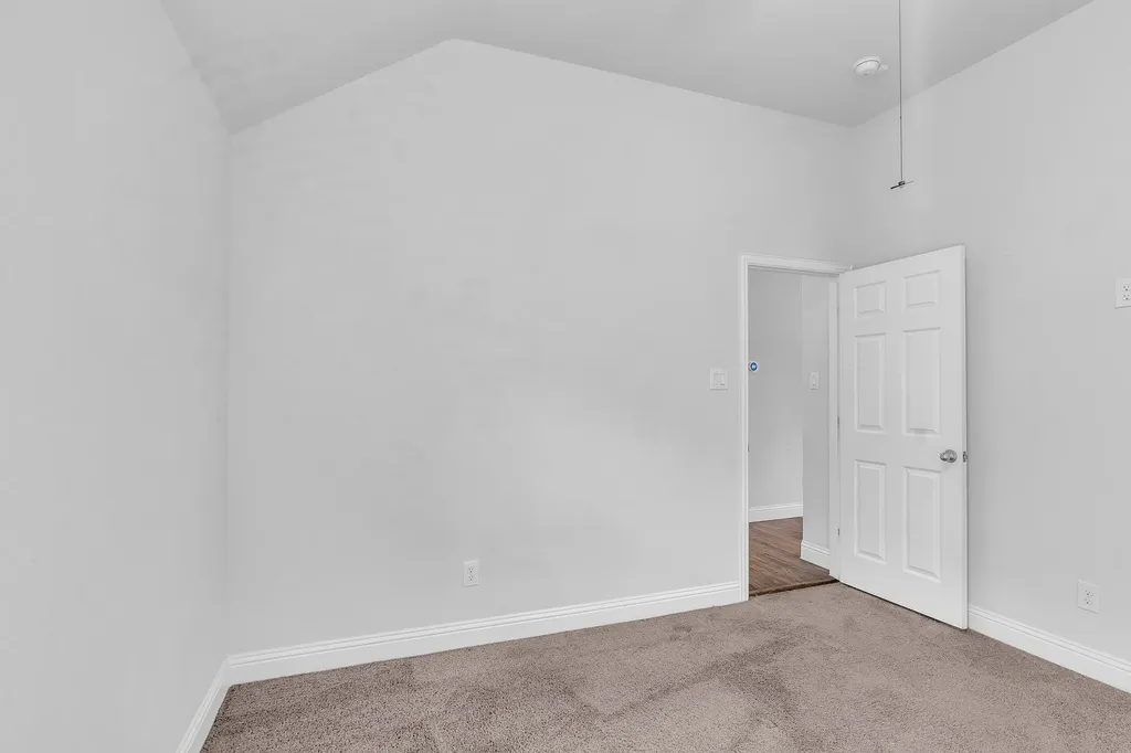 216 Ovaletta Drive Justin TX 76247
