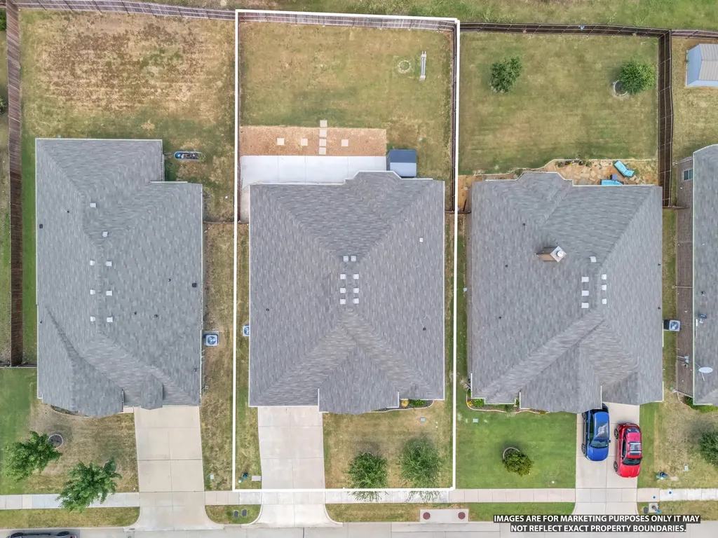 216 Ovaletta Drive Justin TX 76247