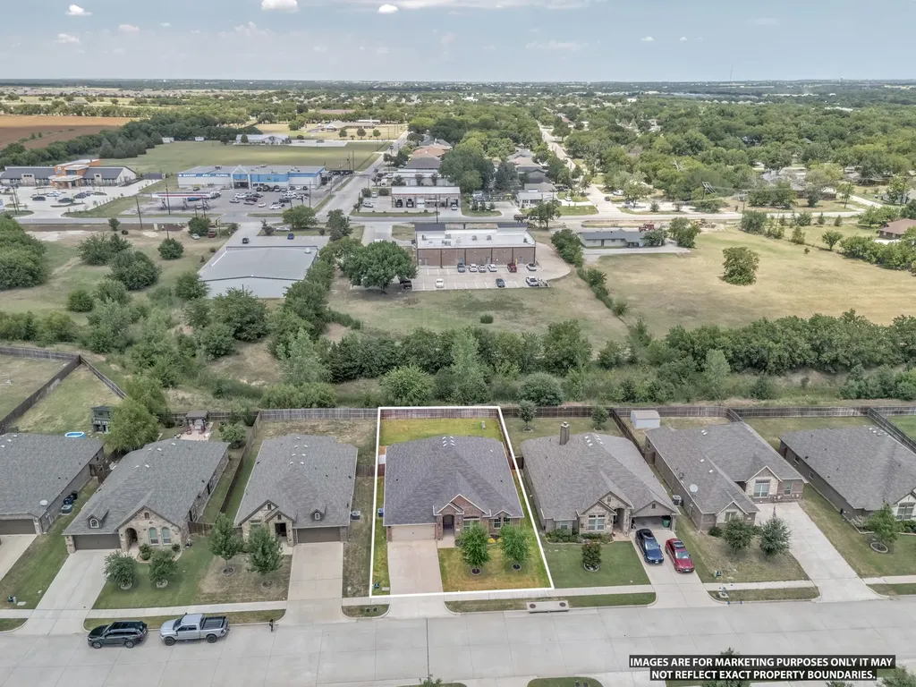 216 Ovaletta Drive Justin TX 76247