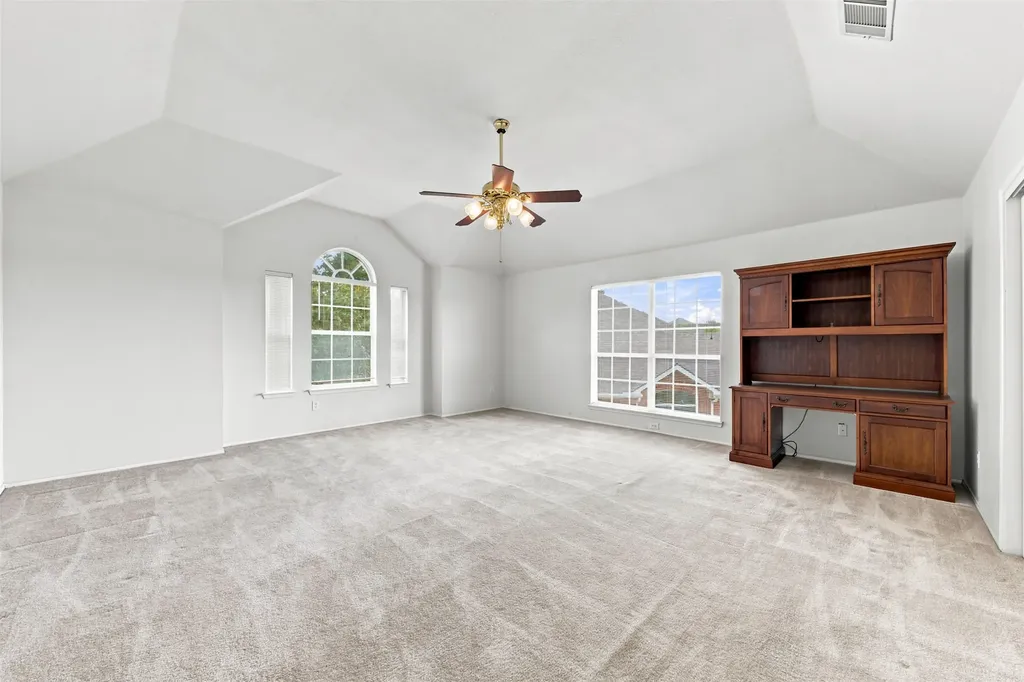 3936 Gillespie Drive Carrollton TX 75010