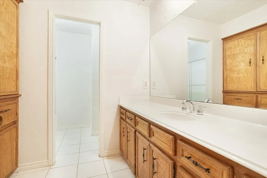 1621 Idlewood Drive Sherman TX 75092