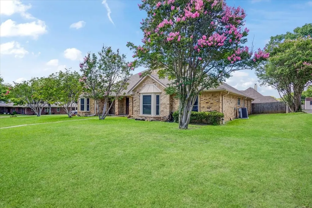 1621 Idlewood Drive Sherman TX 75092