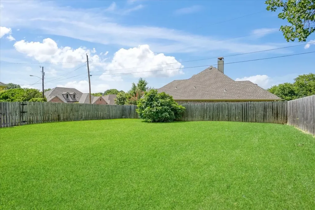 1621 Idlewood Drive Sherman TX 75092