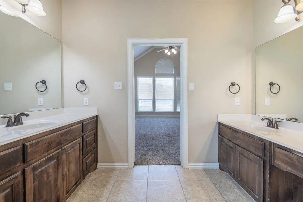 1914 Menominee Drive Frisco TX 75033