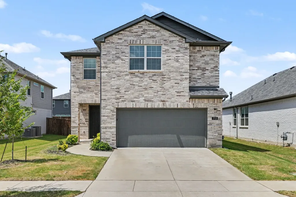 713 Rain Barrel Place Weston TX 75009