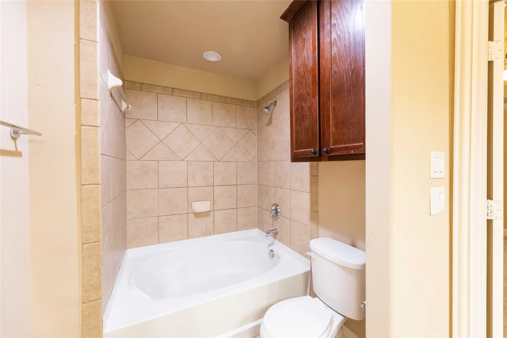 13336 Patito Place Dallas TX 75240
