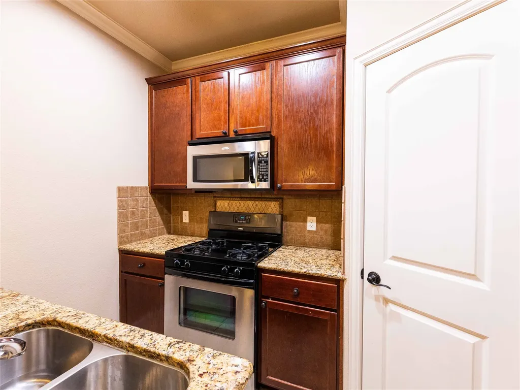 13336 Patito Place Dallas TX 75240