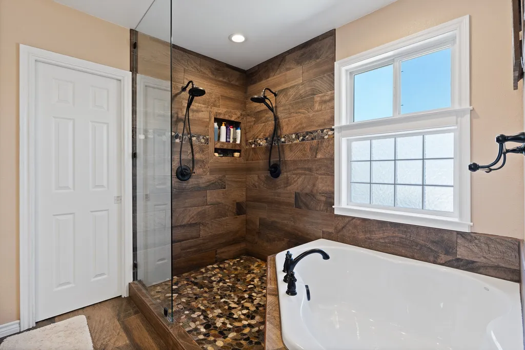 1309 Shannon Drive Cleburne TX 76031