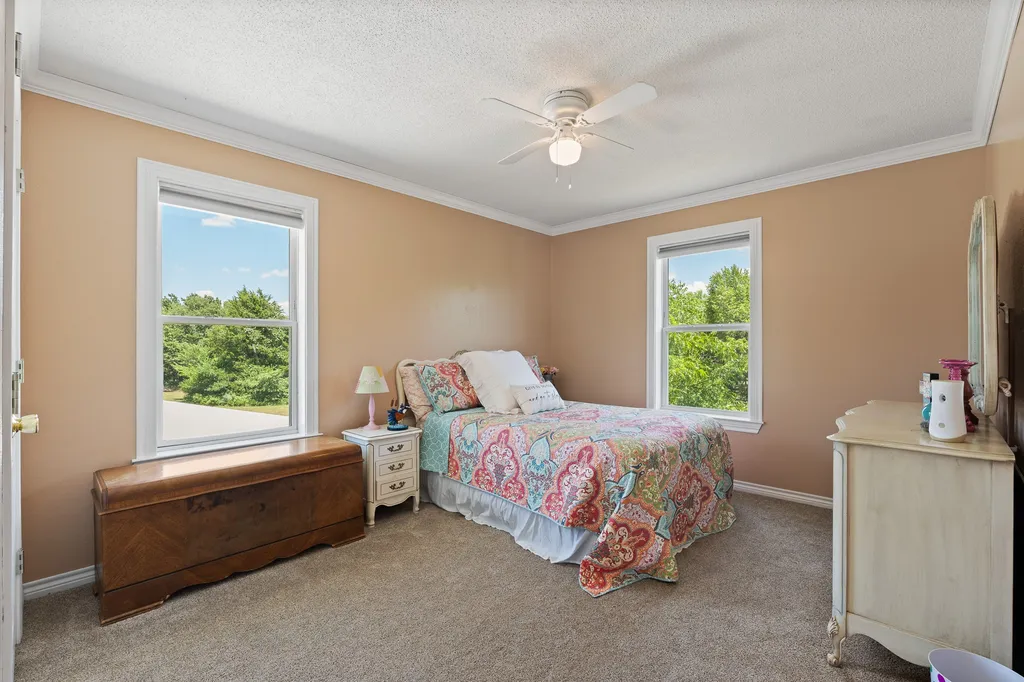 1309 Shannon Drive Cleburne TX 76031