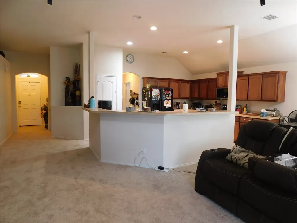 1516 Baslow Lane Burleson TX 76028