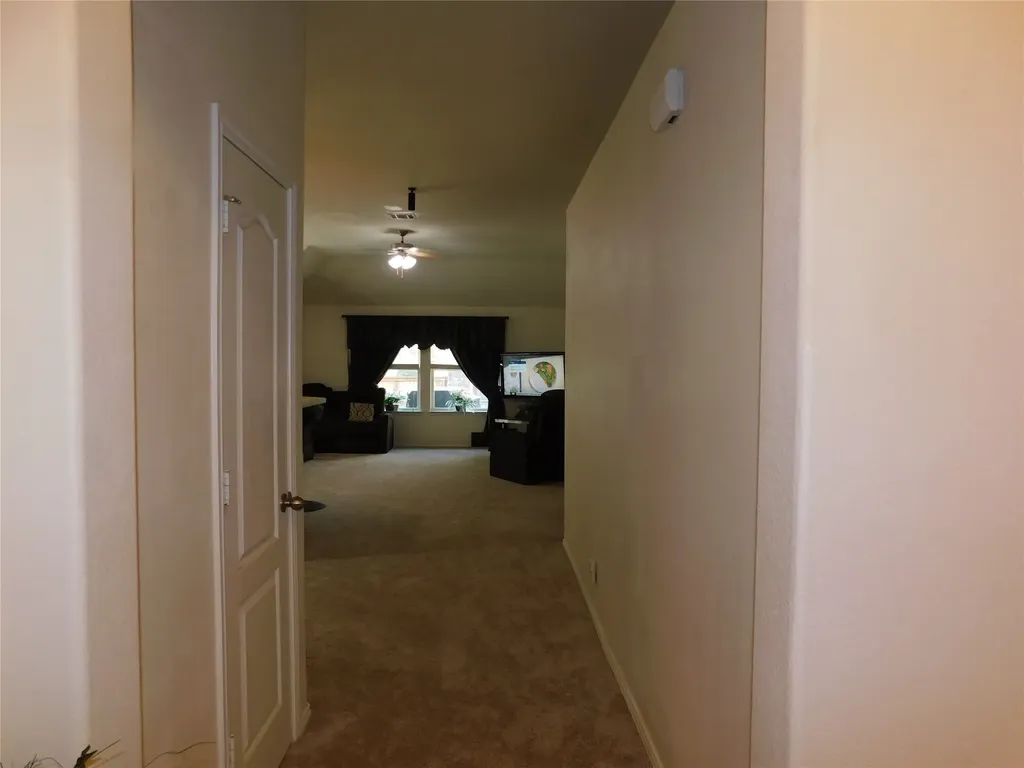 1516 Baslow Lane Burleson TX 76028