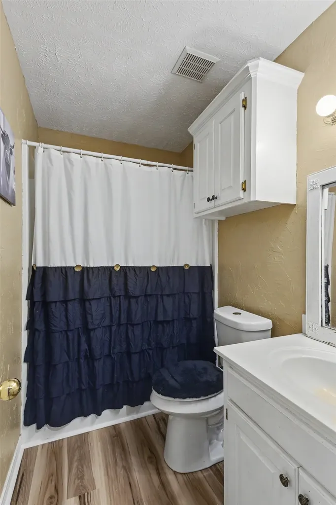 211 Meadow Drive New Boston TX 75570