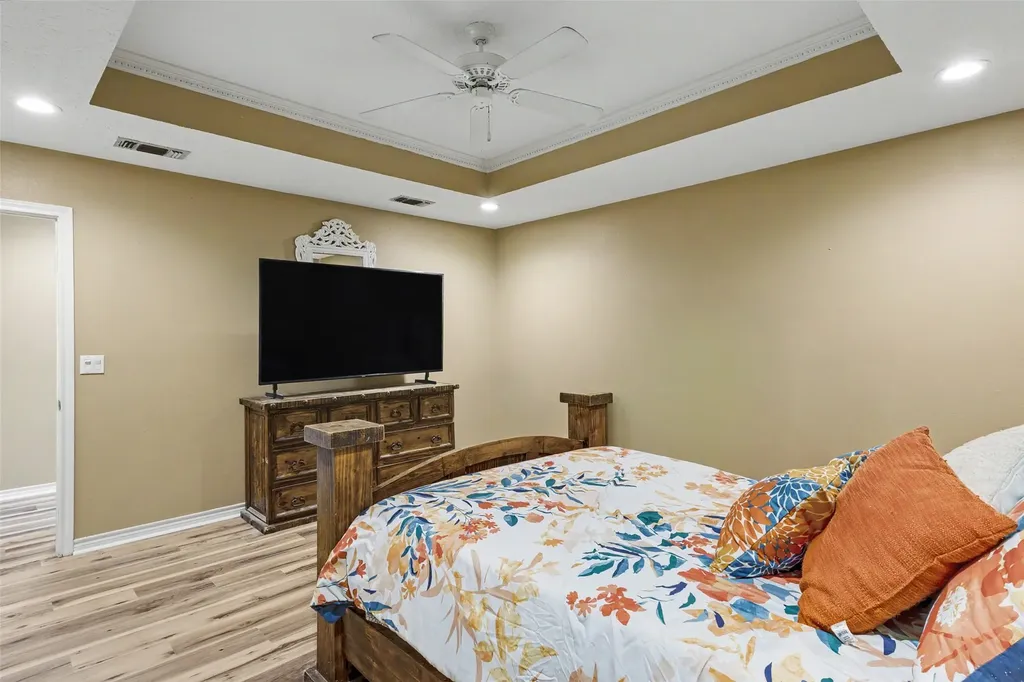 211 Meadow Drive New Boston TX 75570