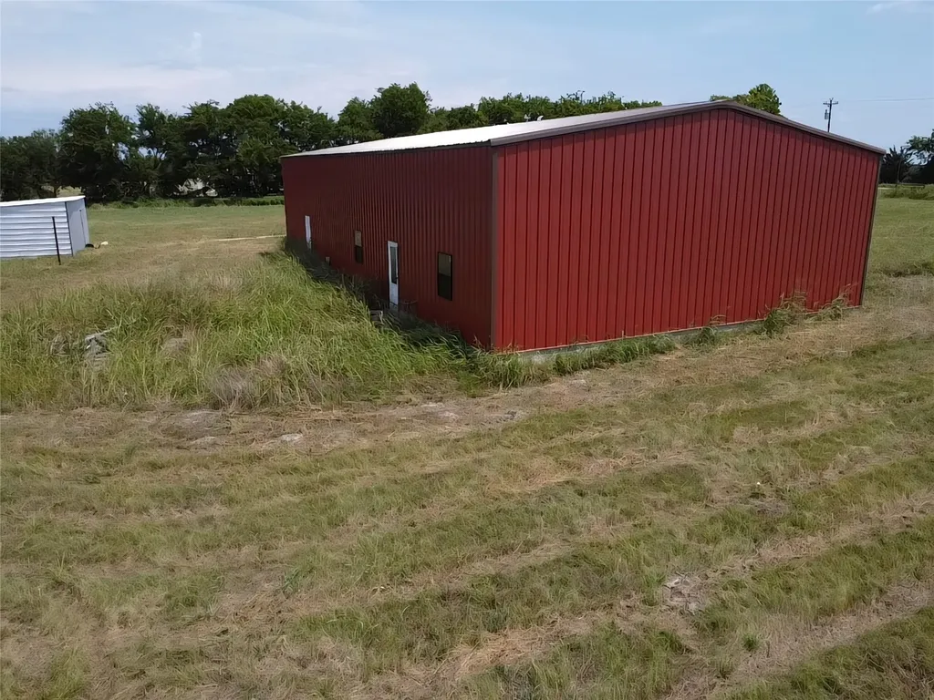 1510 Fm 2649 Lone Oak TX 75453