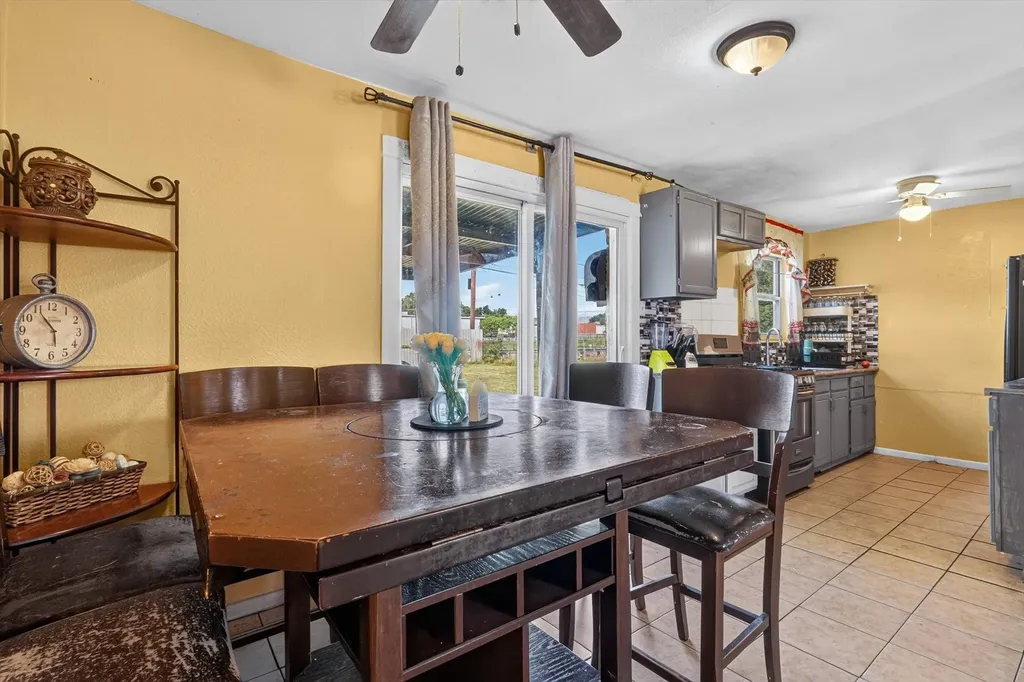 4608 San Marcus Mesquite TX 75150