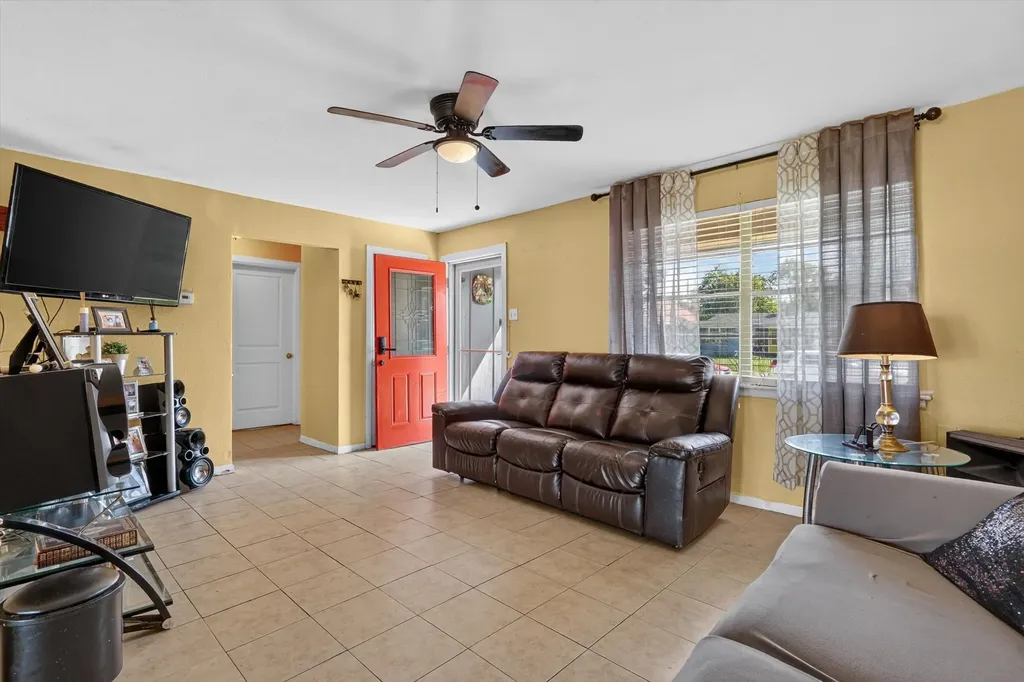 4608 San Marcus Mesquite TX 75150
