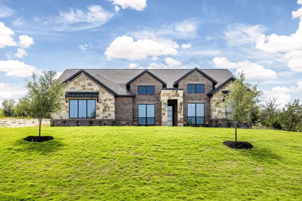 132 Oak Meadow Lane Weatherford TX 76085
