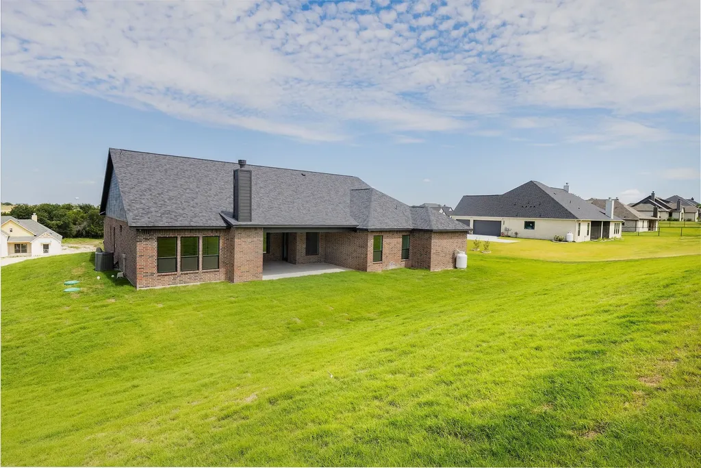 132 Oak Meadow Lane Weatherford TX 76085
