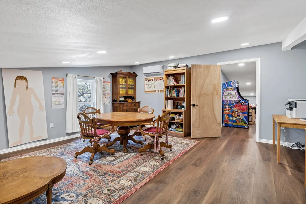 406 N Oak Lane Tolar TX 76476