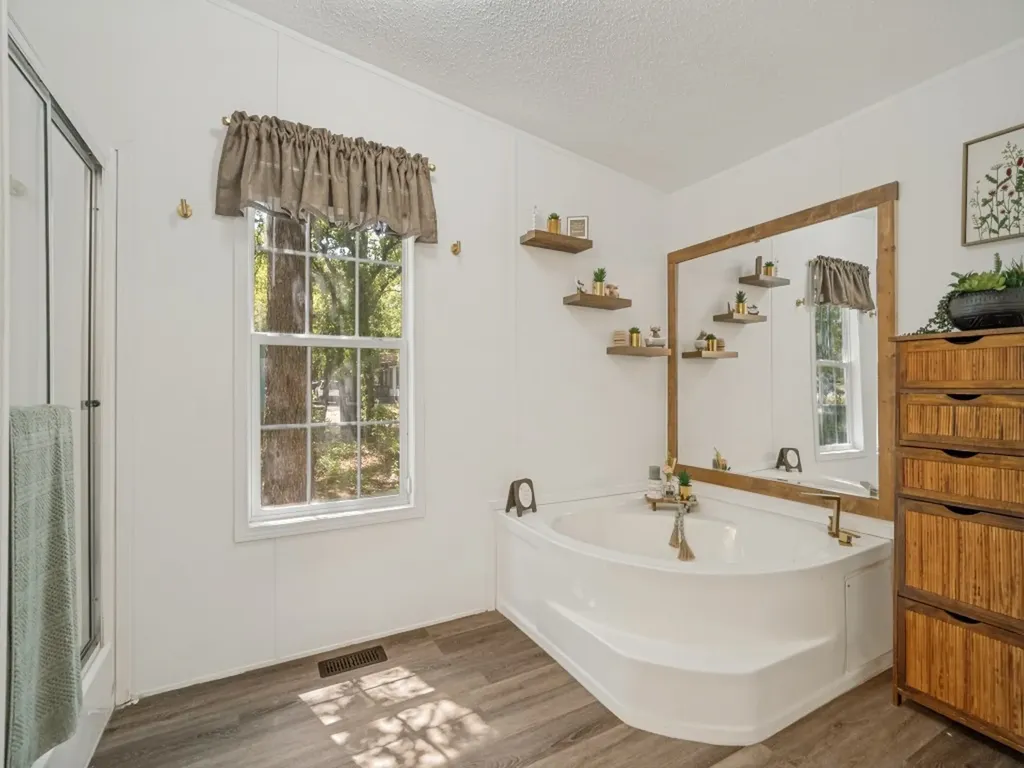 104 Arunda Court Weatherford TX 76085