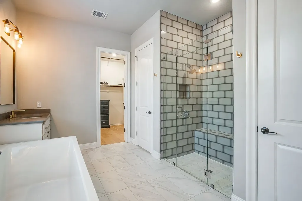 13648 Leatherstem Lane Fort Worth TX 76008
