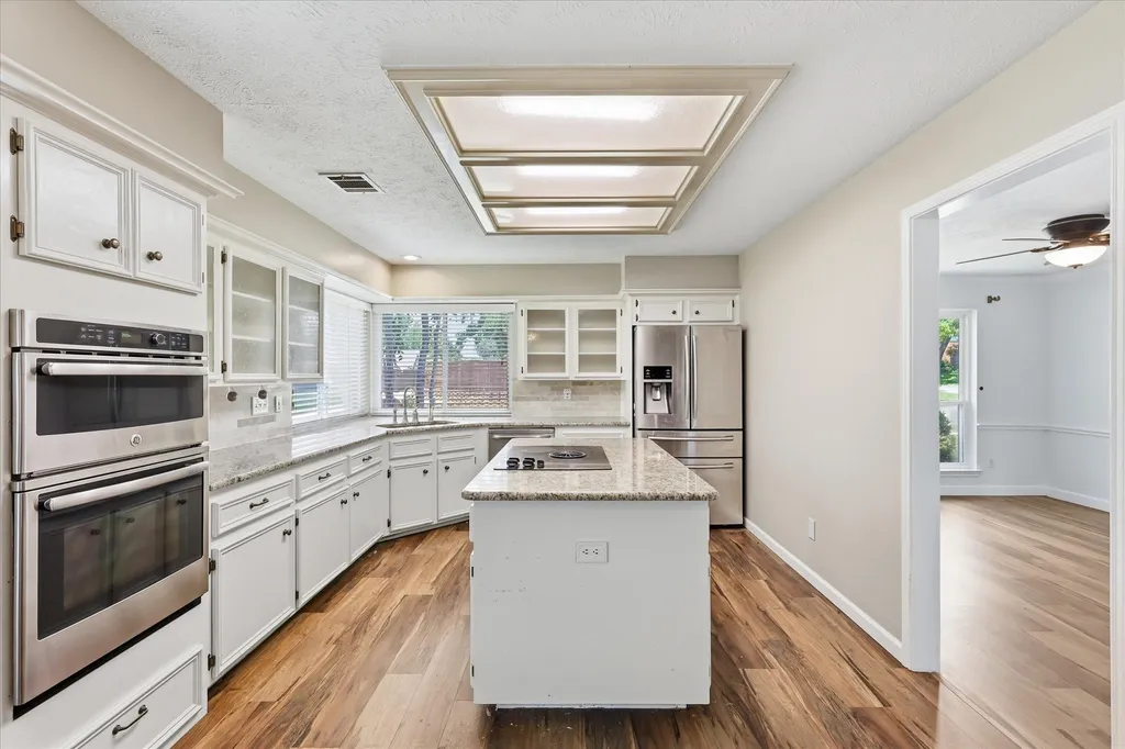 1706 Wessex Circle Richardson TX 75082