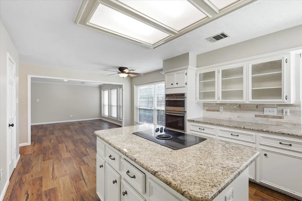 1706 Wessex Circle Richardson TX 75082