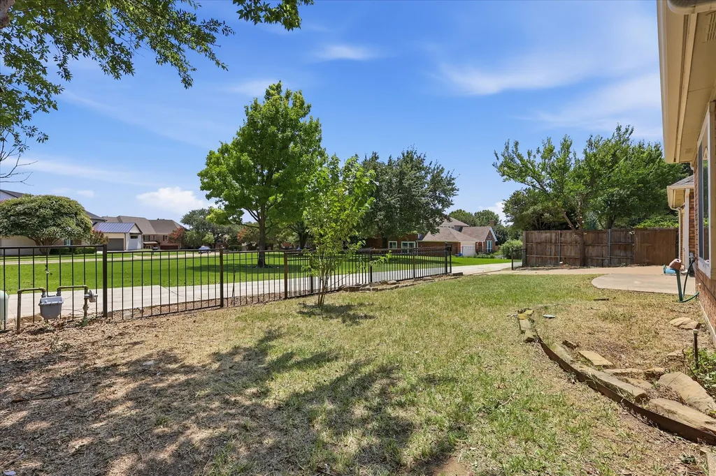 1706 Wessex Circle Richardson TX 75082