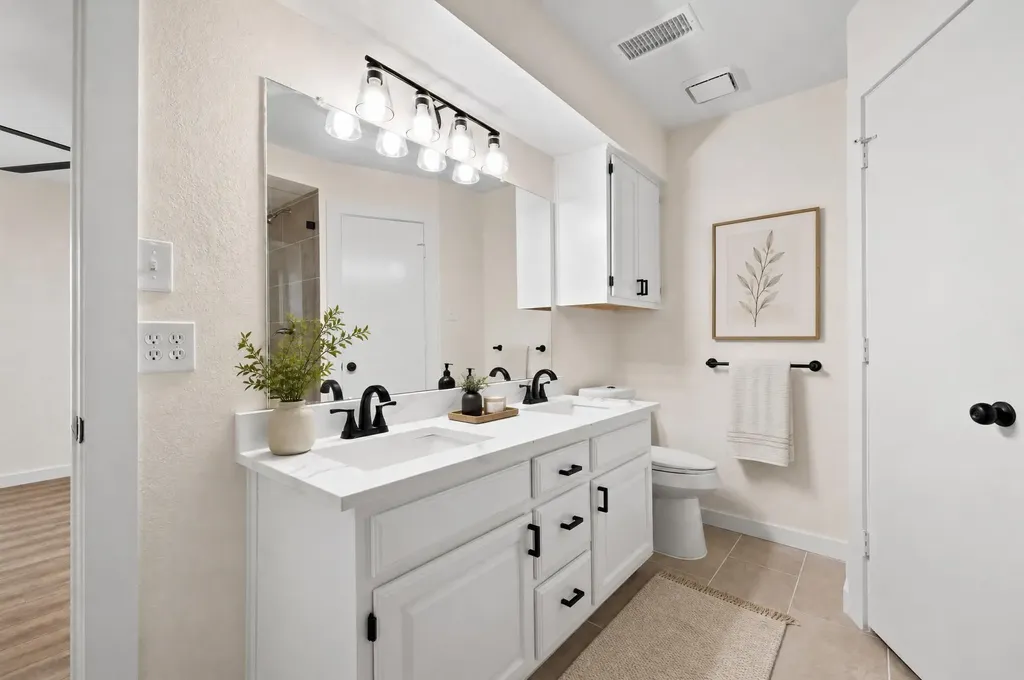 2006 Toulon Lane Carrollton TX 75007