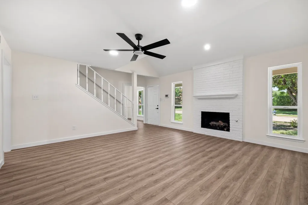 2006 Toulon Lane Carrollton TX 75007