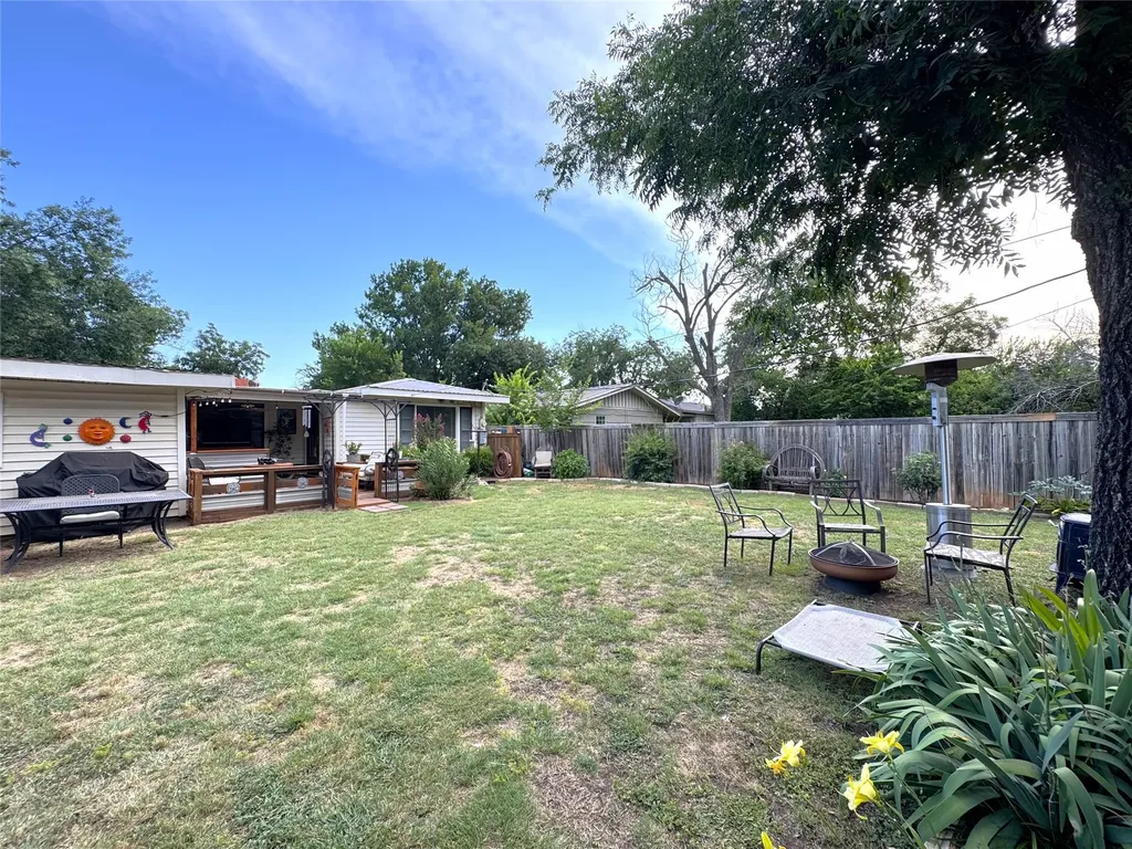 313 Miami Coleman TX 76834