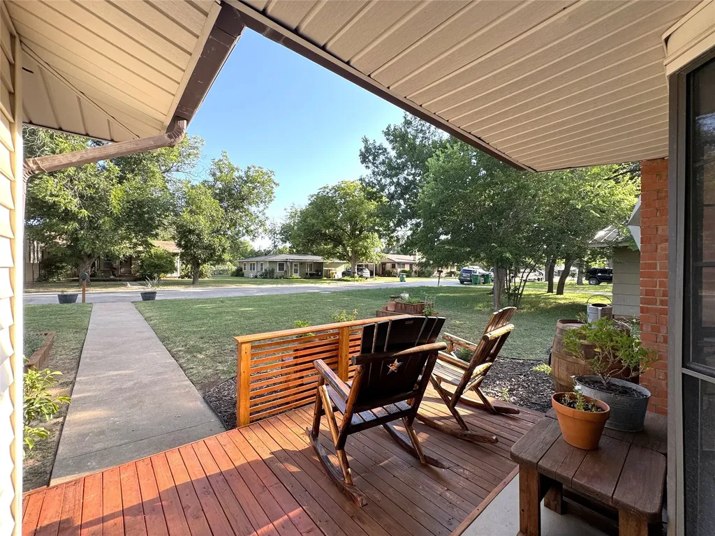 313 Miami Coleman TX 76834