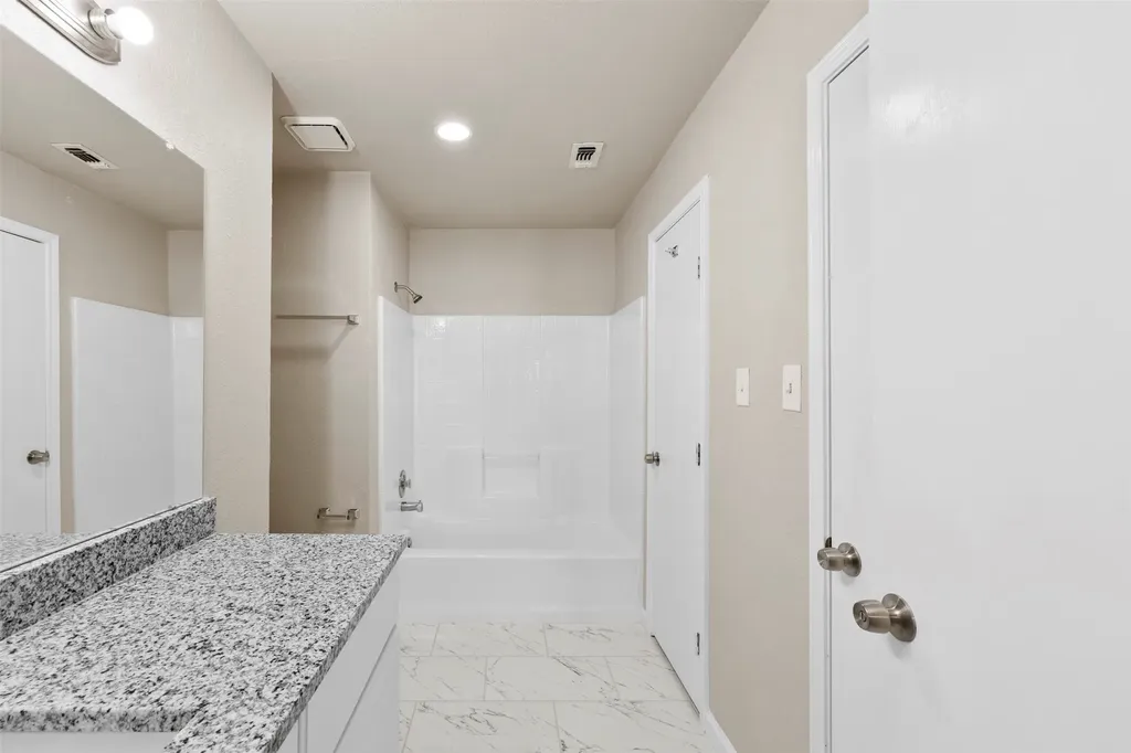 6314 Brookbriar Court Arlington TX 76018