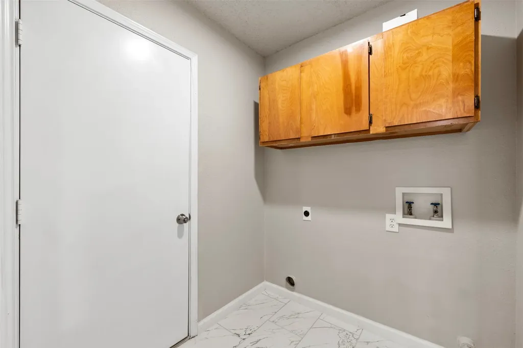 6314 Brookbriar Court Arlington TX 76018